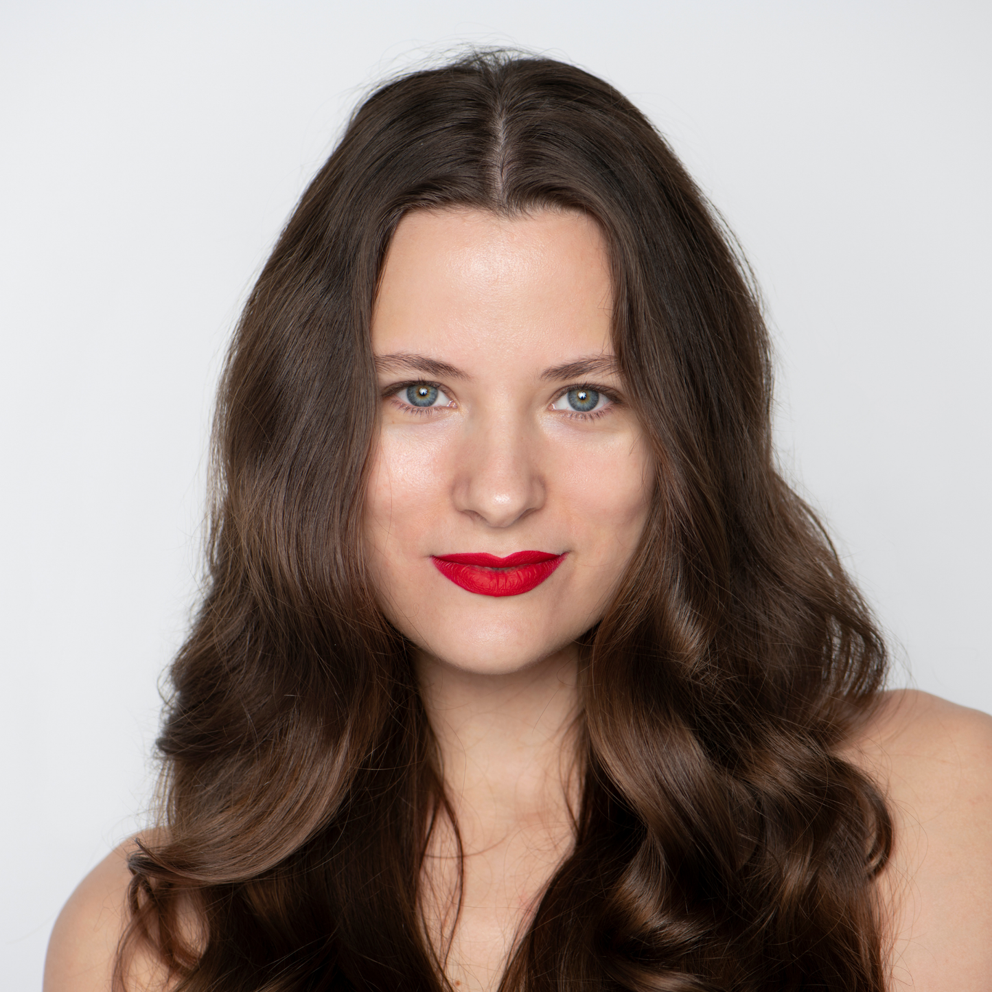 15% Total Active Hair Complex: 3% Procapil + 5% Niacinamide + 5% Panthenol + 2% Caffeine